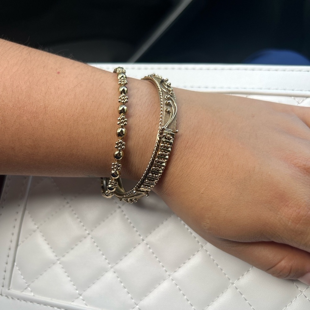 Elegant & Detailed Gold Bangle Set